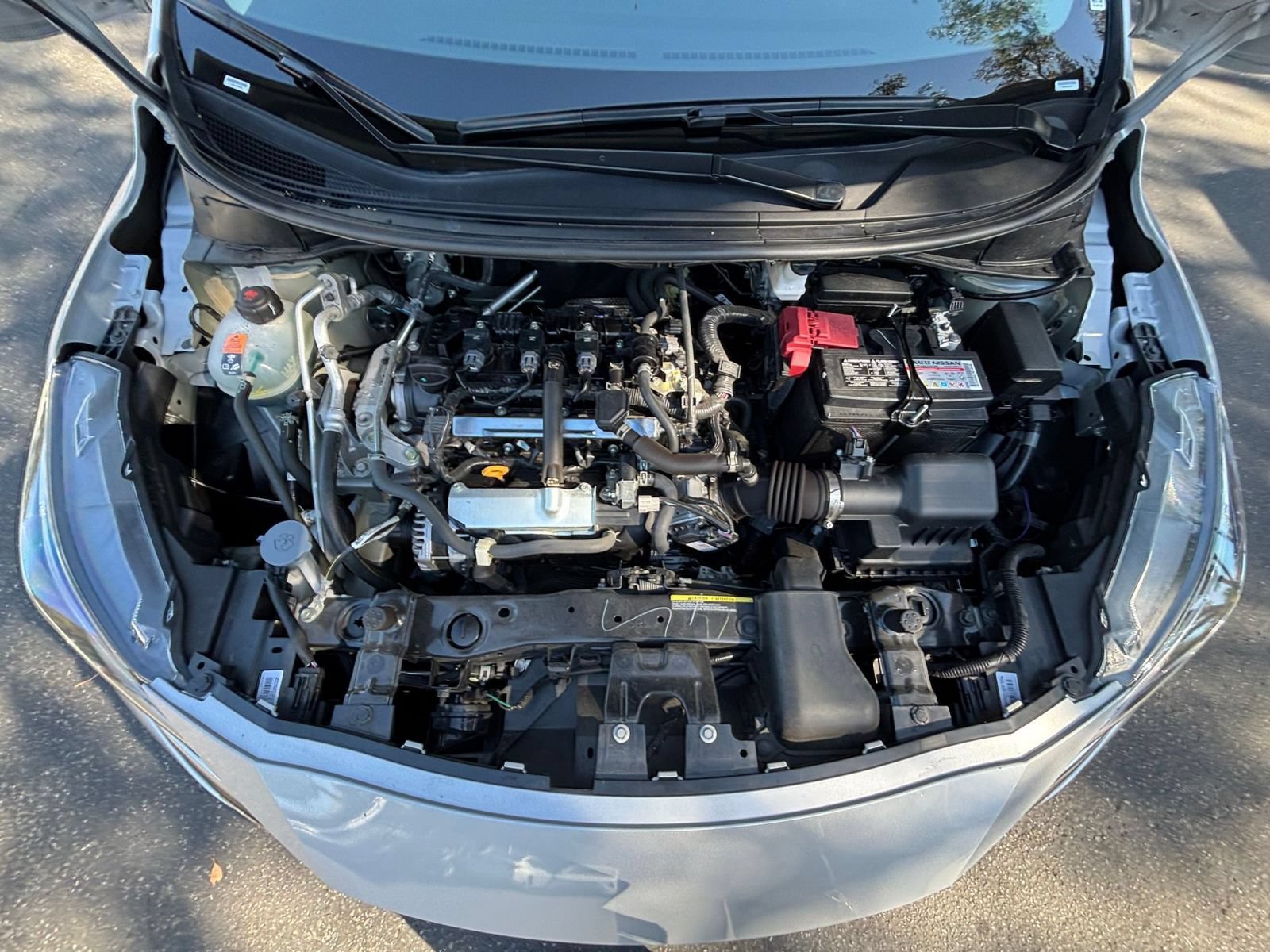 Used 2025 Nissan Versa SV FWD image 29