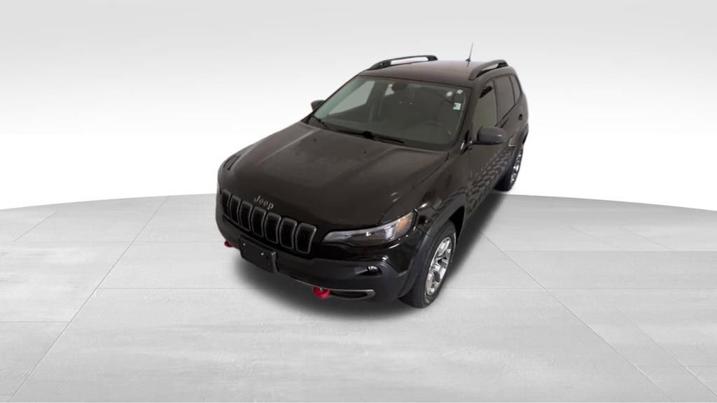 Used 2020 Jeep Cherokee Trailhawk image 9
