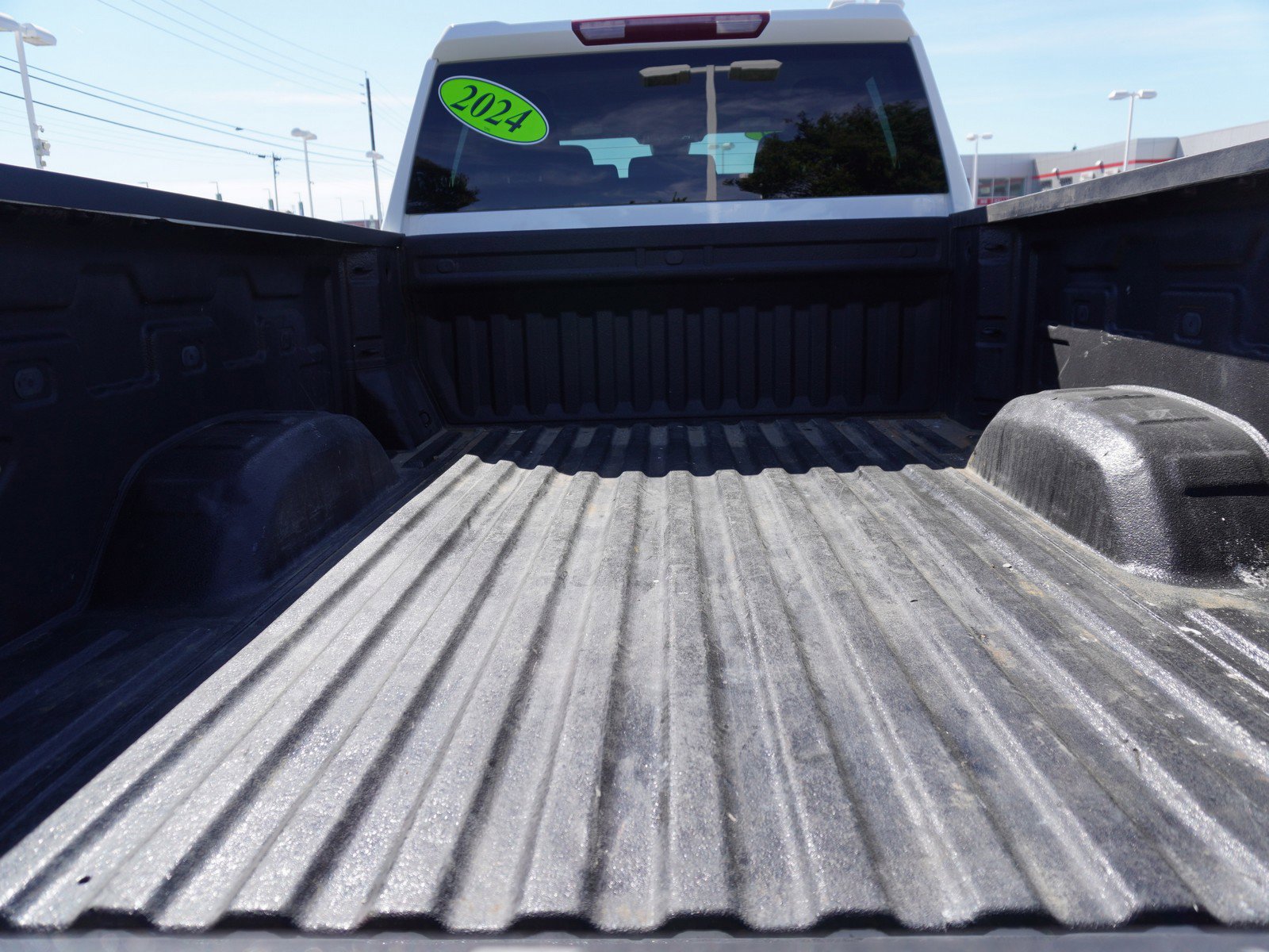 Used 2024 GMC Sierra 2500 Pro w/ Convenience Package image 14