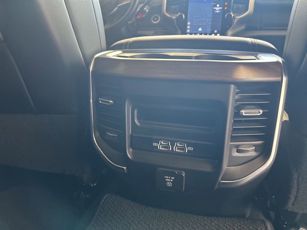 Used 2024 RAM 2500 Laramie w/ Towing Technology Group AWD/4WD image 36