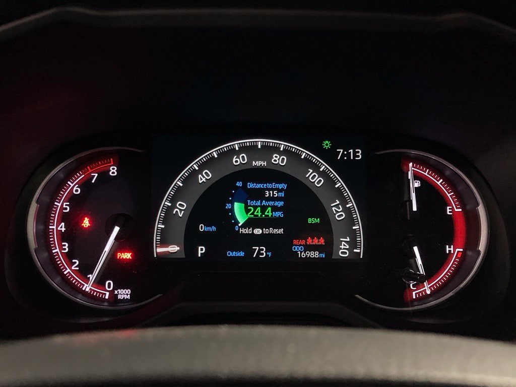 Used 2025 Toyota RAV4 XLE w/ Convenience Package FWD image 17
