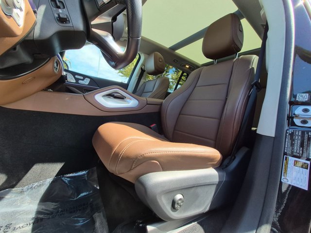 Certified 2024 Mercedes-Benz GLS 450 4MATIC image 15