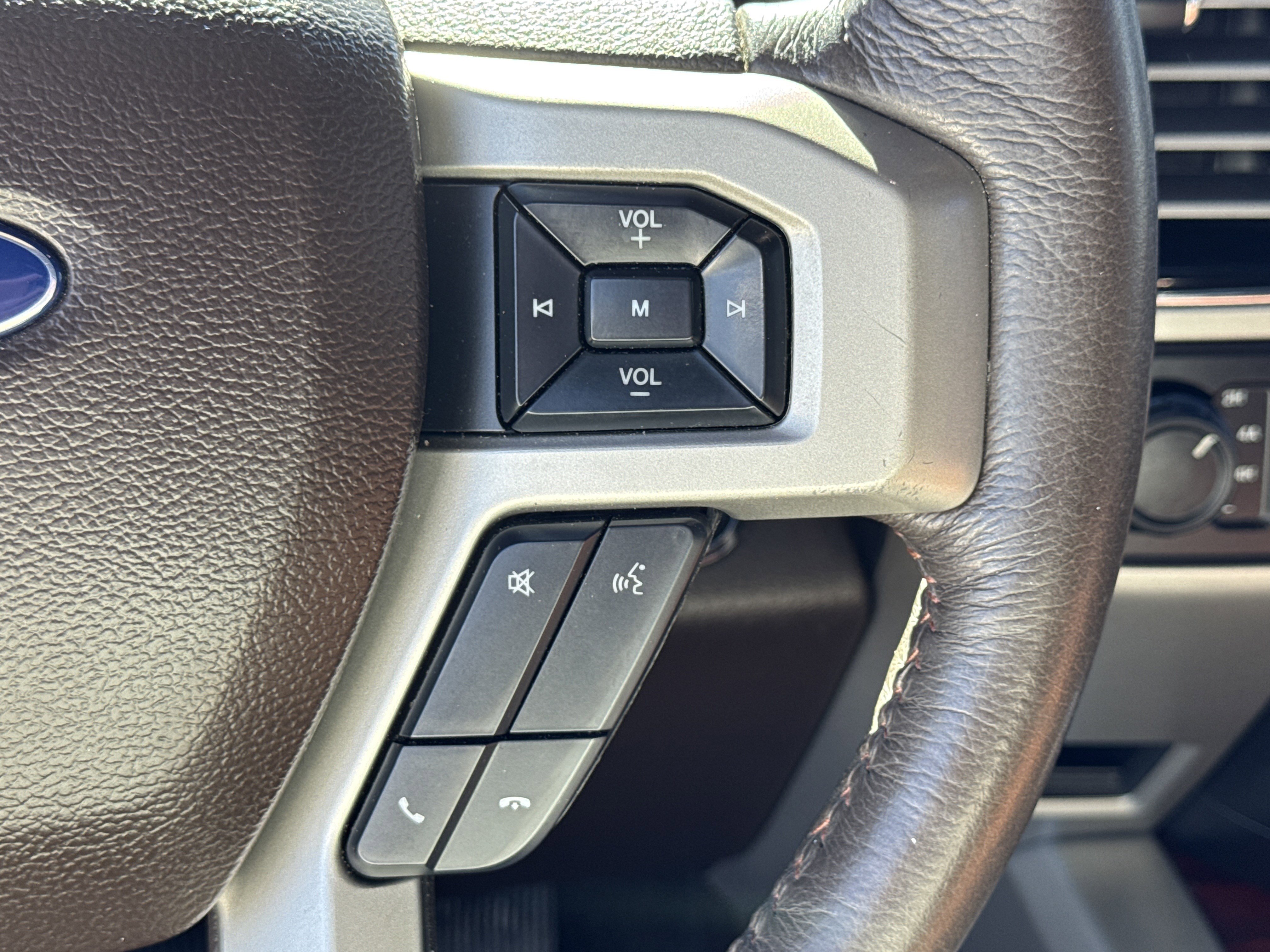 Used 2020 Ford F150 King Ranch image 23