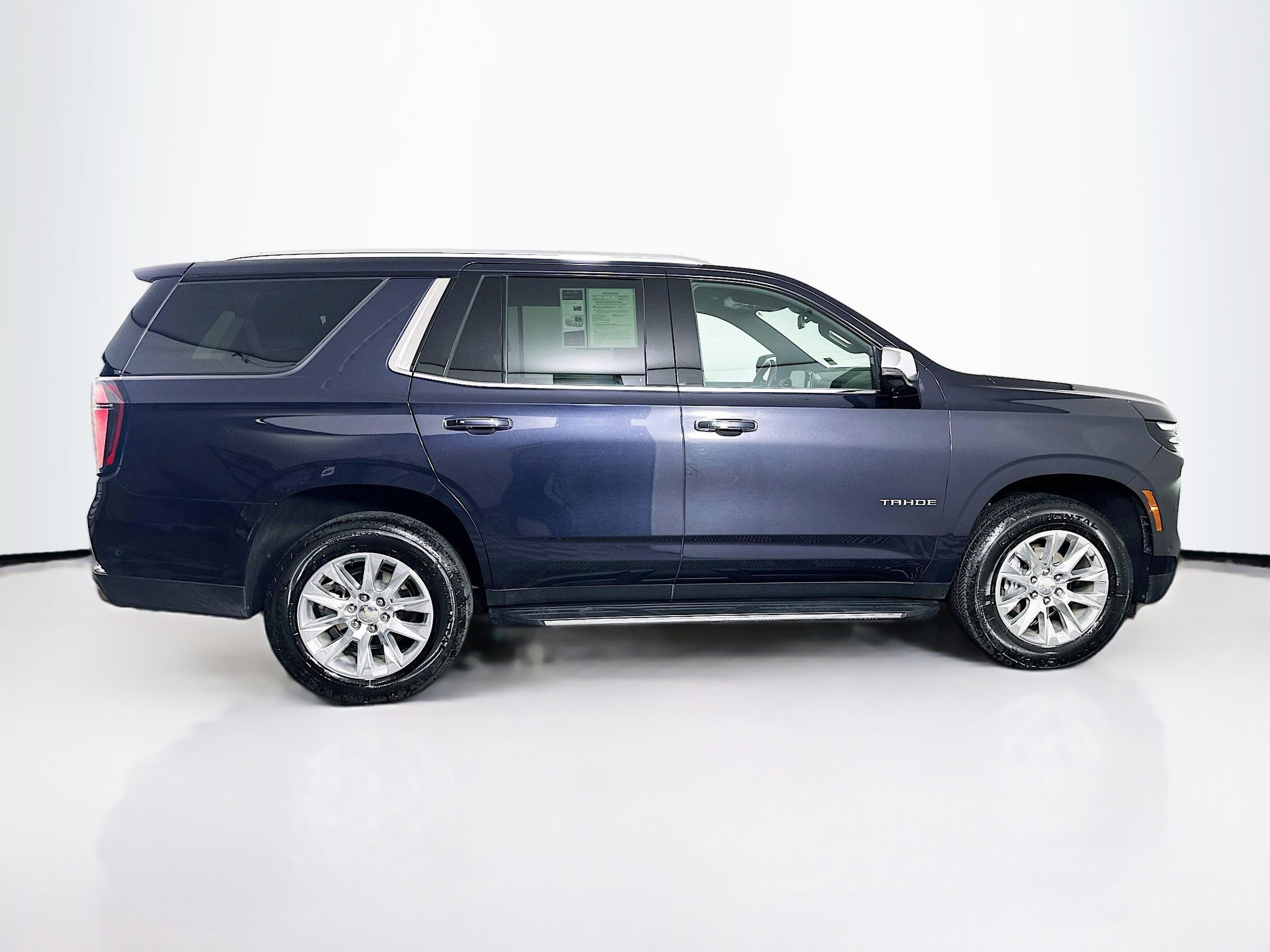 Used 2025 Chevrolet Tahoe Premier image 10