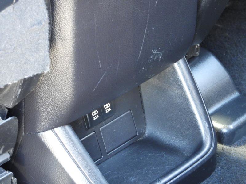 Used 2017 Toyota Highlander Plus image 38