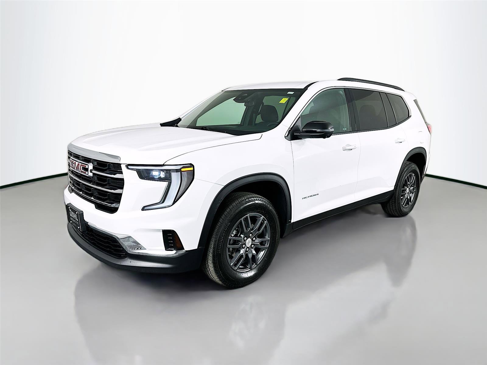 Used 2025 GMC Acadia Elevation image 3
