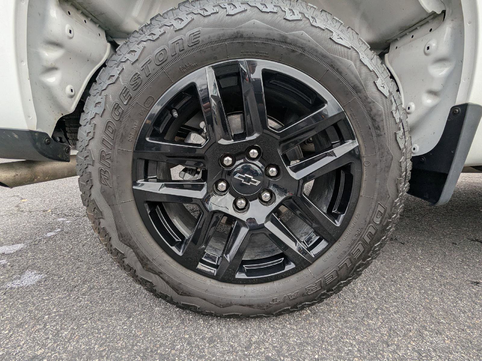 Certified 2024 Chevrolet Silverado 1500 Custom w/ Turbomax Blackout Package image 12