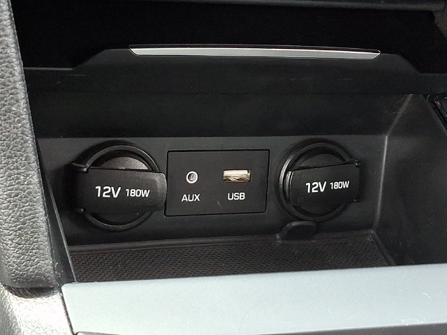 Used 2018 Hyundai Elantra SE FWD image 20
