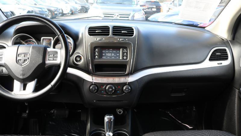 Used 2020 Dodge Journey SE w/ SE Popular Equipment Group FWD image 20
