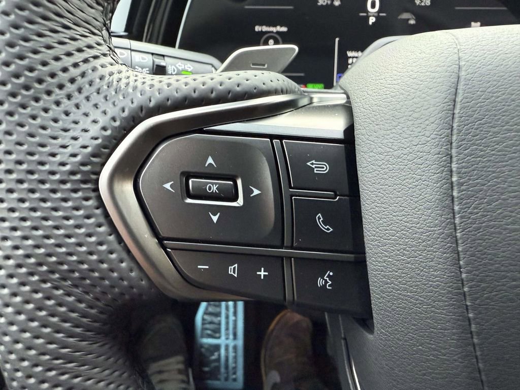 Used 2025 Lexus TX 500h AWD image 22