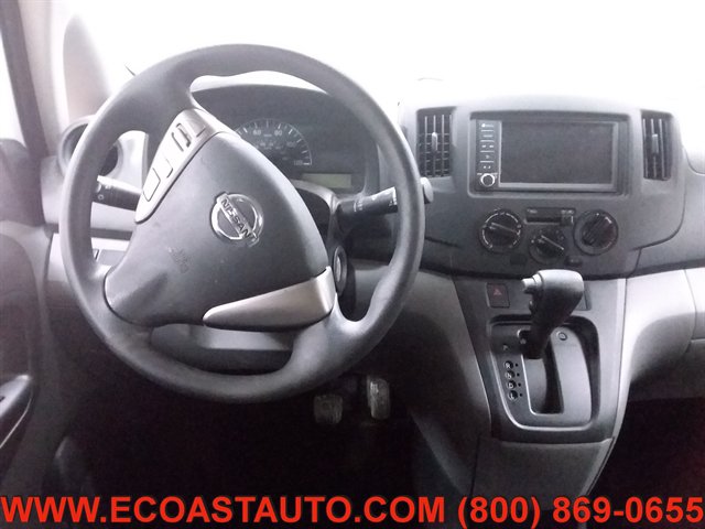 Used 2020 Nissan NV200 S FWD image 11