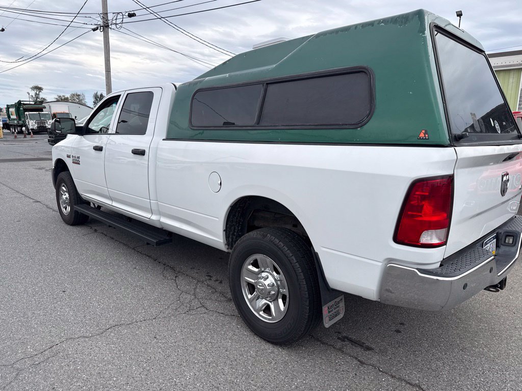 Used 2016 RAM 2500 Tradesman w/ Chrome Appearance Group AWD/4WD image 3