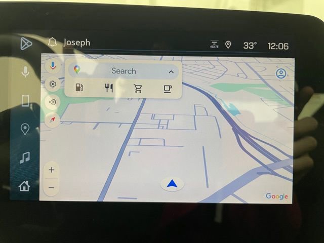 Used 2025 Chevrolet Corvette Stingray Coupe w/ 1LT image 4