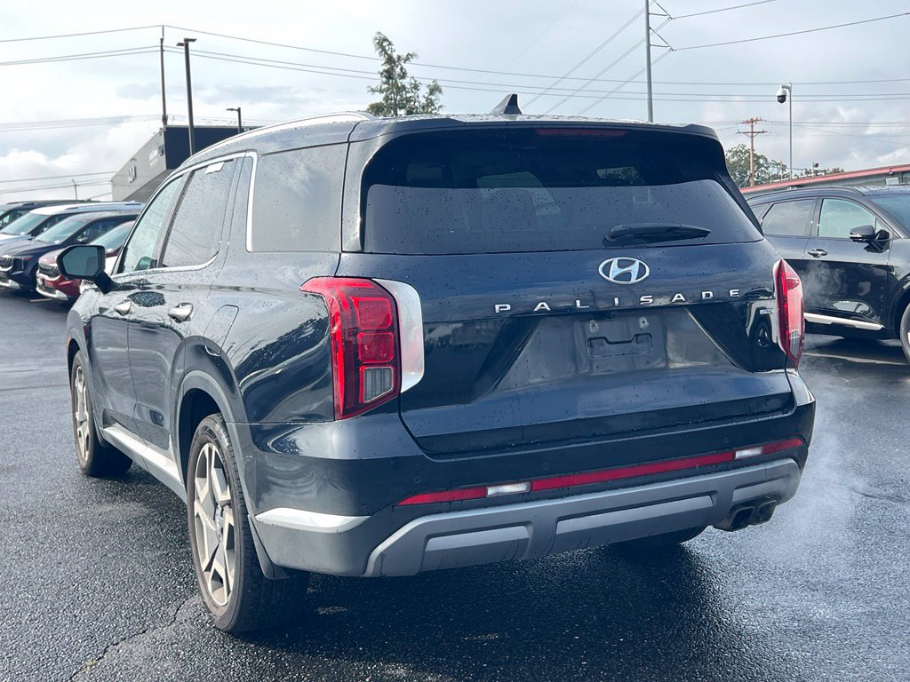 Used 2023 Hyundai Palisade Limited AWD/4WD image 11