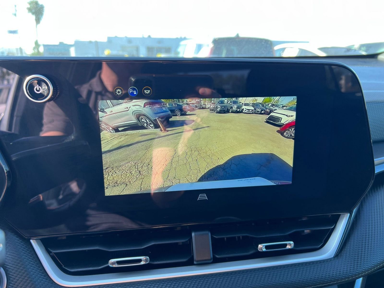 Used 2025 Chevrolet Equinox LT AWD/4WD image 27