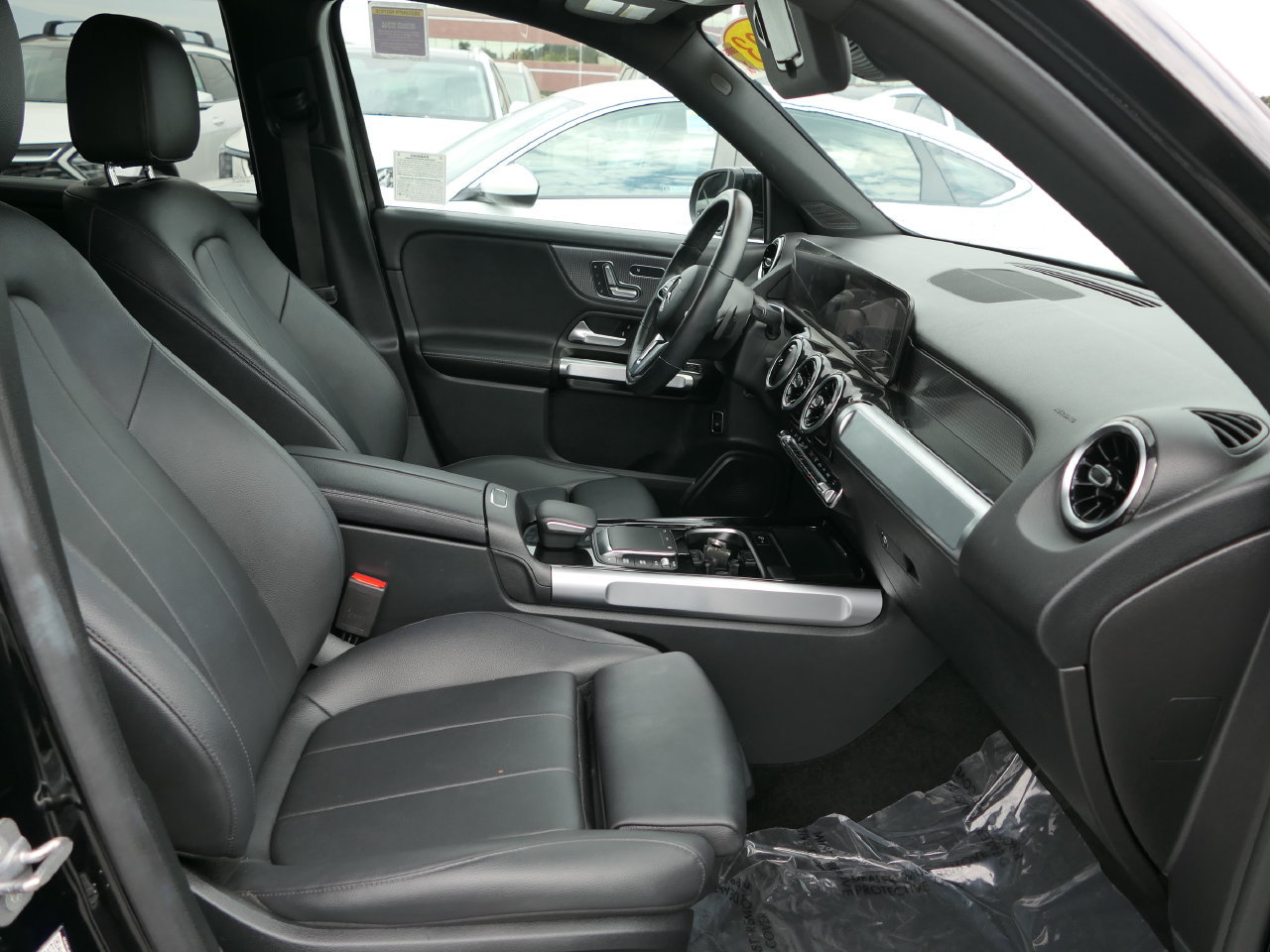 Used 2023 Mercedes-Benz GLB 250 4MATIC image 26