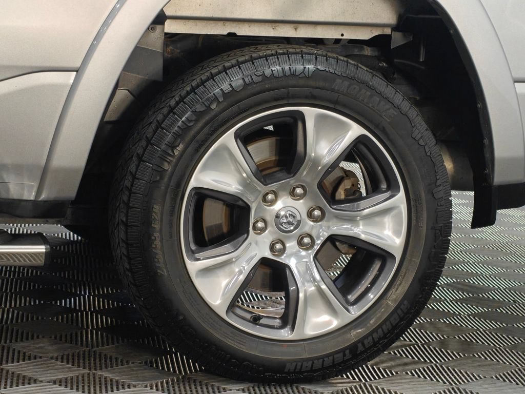 Used 2021 RAM 1500 Laramie AWD/4WD image 61