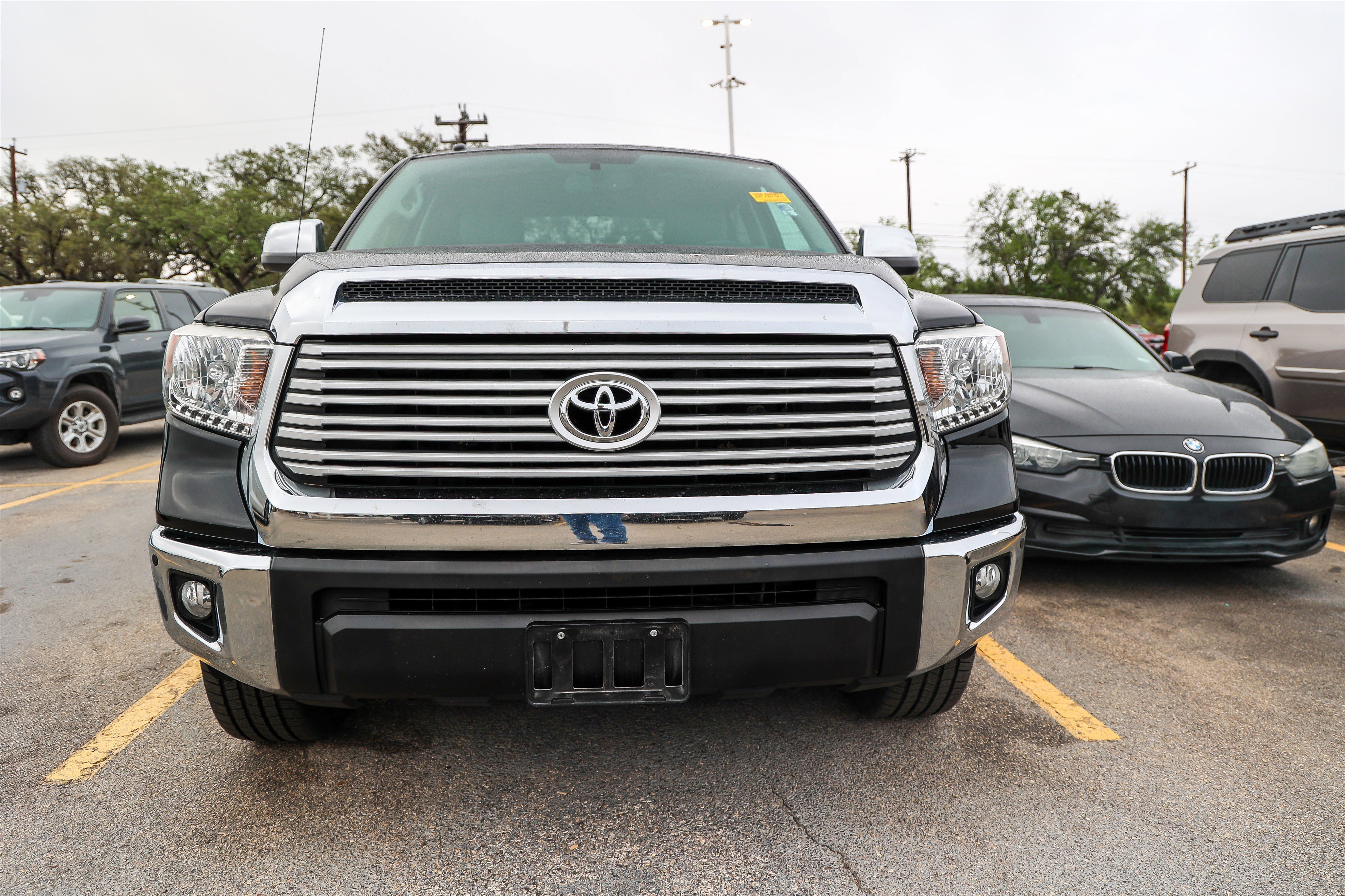 Used 2017 Toyota Tundra Limited image 4