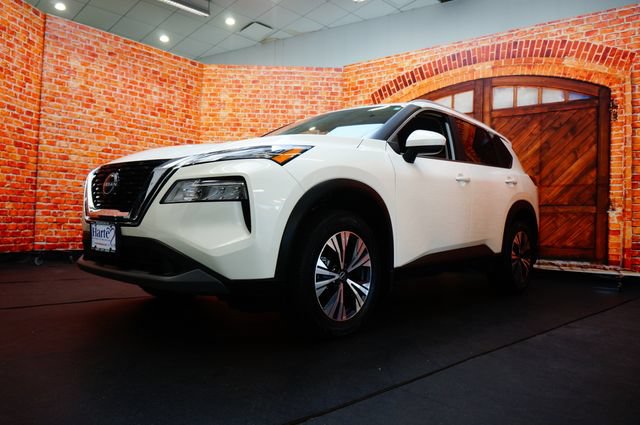 Certified 2023 Nissan Rogue SV w/ SV Premium B Package AWD/4WD image 2