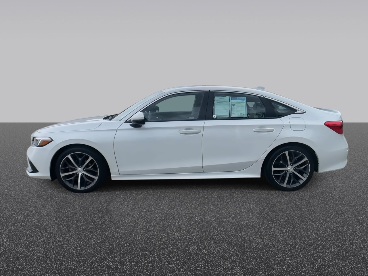 Used 2022 Honda Civic Touring image 6