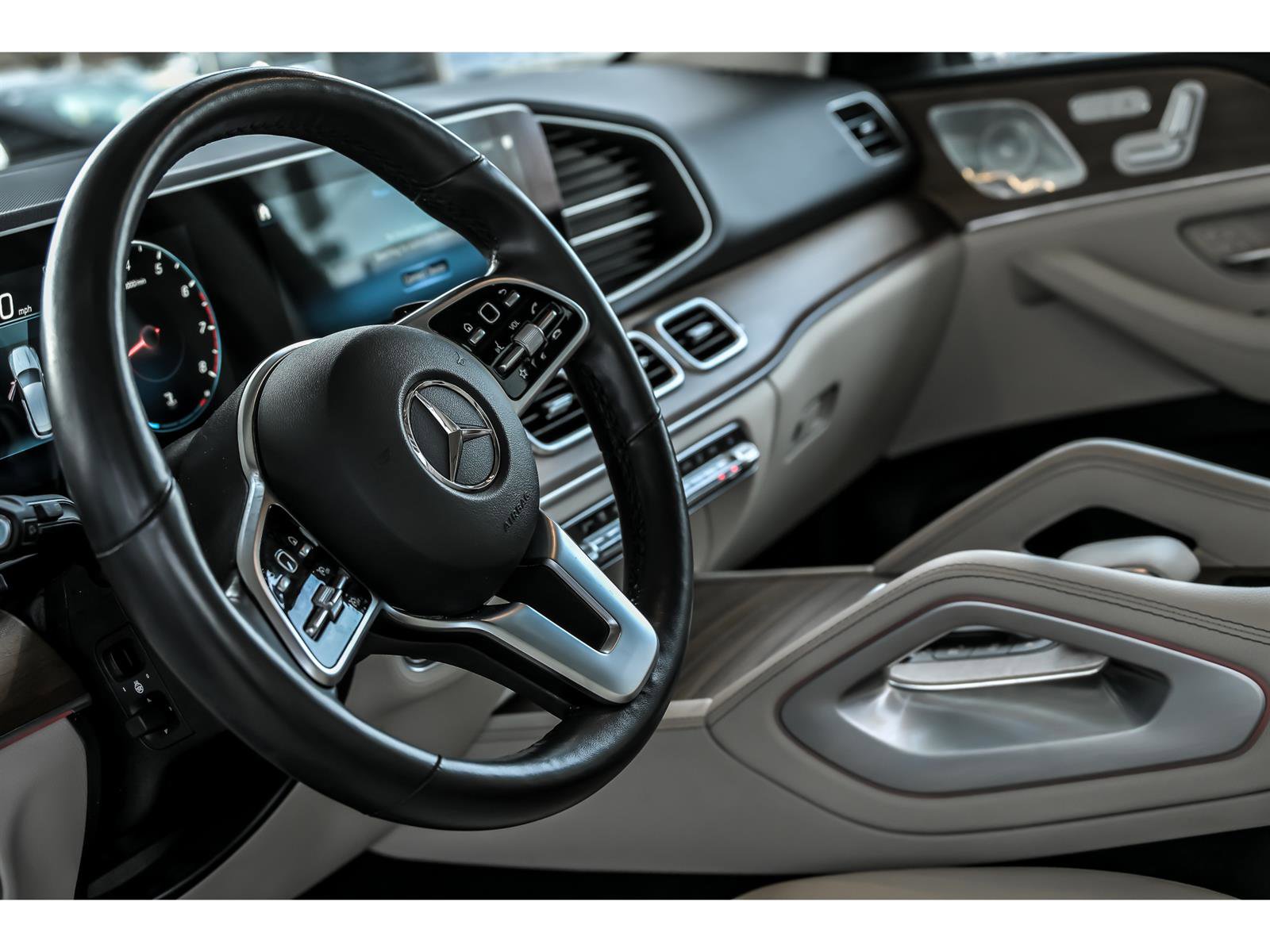 Certified 2022 Mercedes-Benz GLE 350 4MATIC image 15