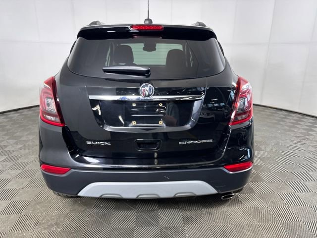 Used 2018 Buick Encore Preferred image 4