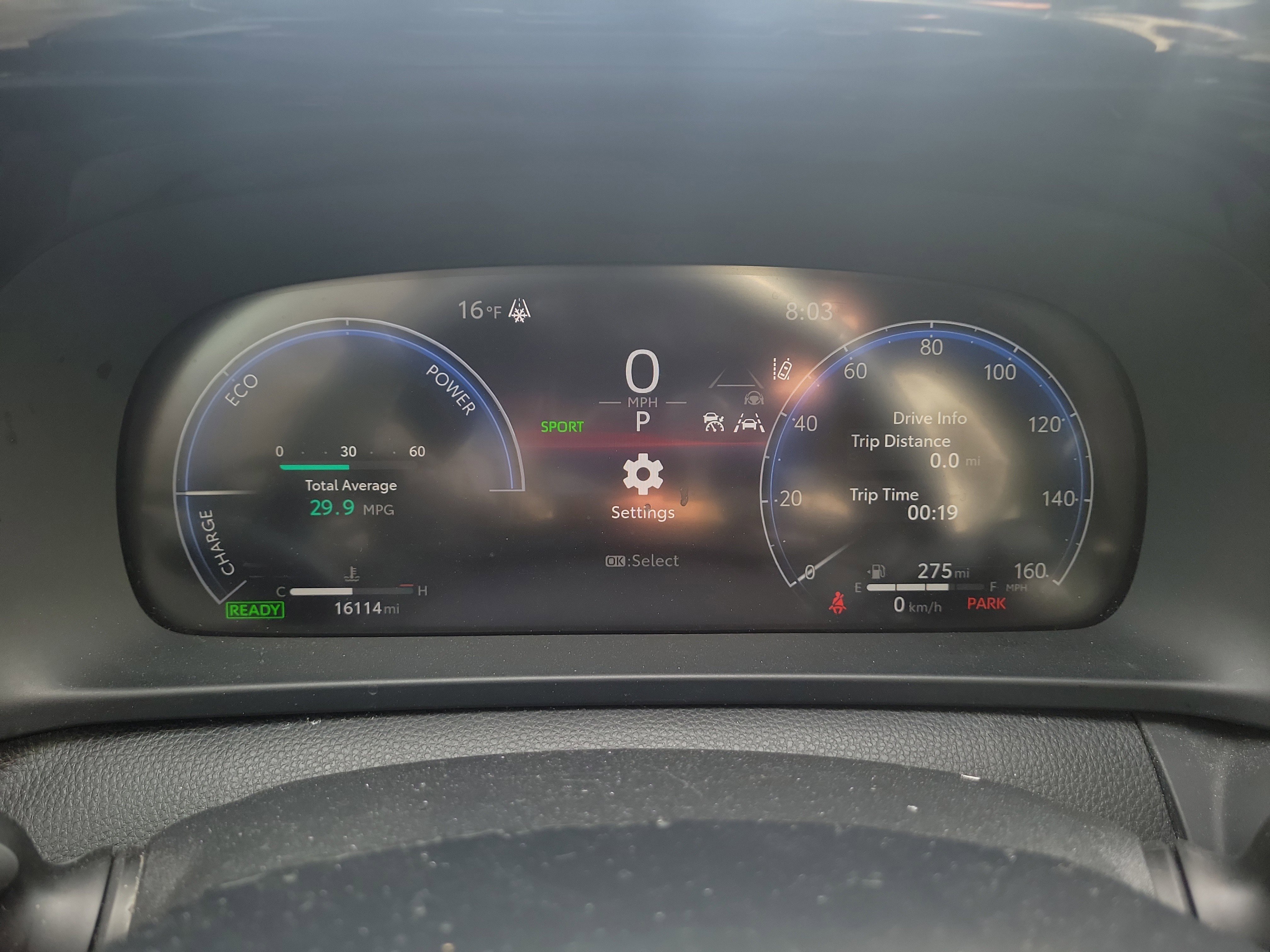 Used 2023 Toyota Crown Limited image 23