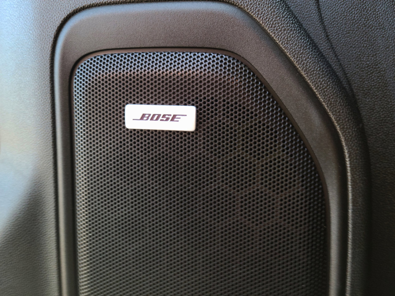 Used 2023 Chevrolet Silverado 2500 High Country w/ Z71 Off-Road Package image 19