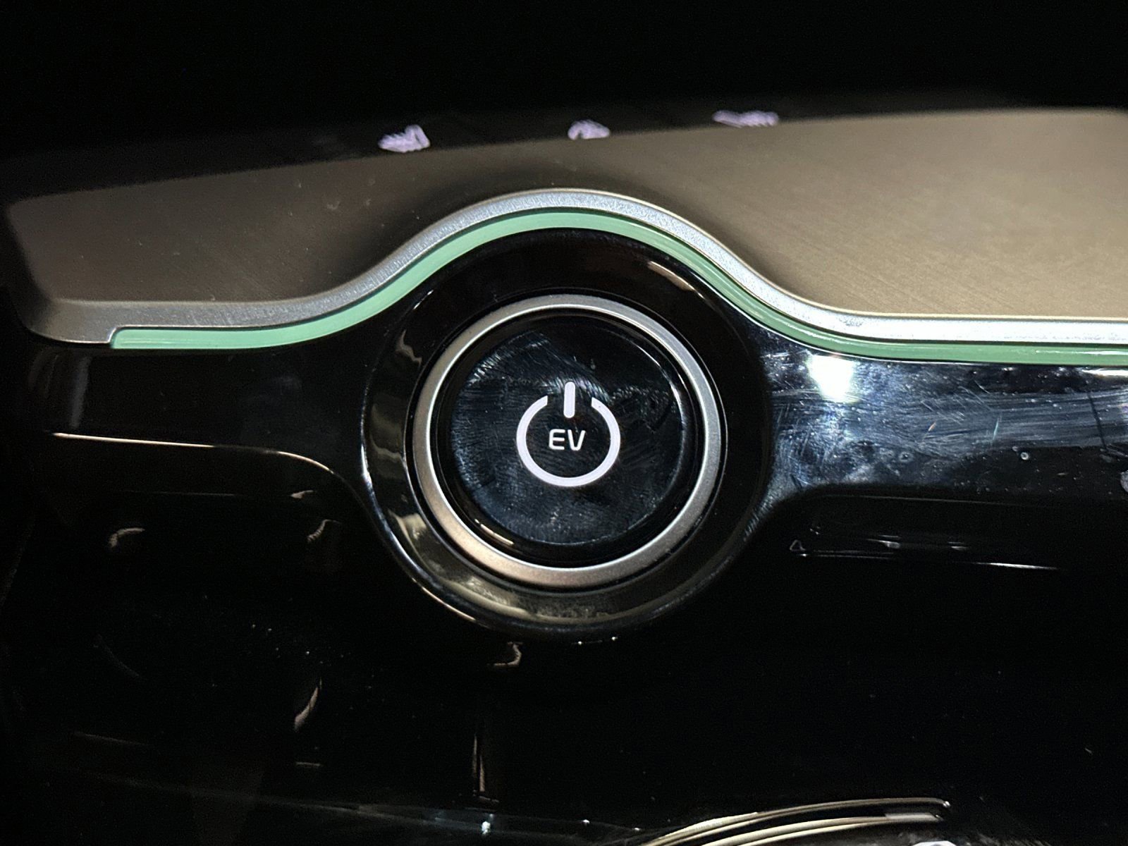 Certified 2023 Kia EV6 GT image 32