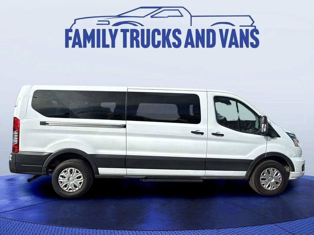 Used 2023 Ford Transit 350 XLT image 6