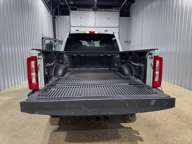 Used 2023 Ford F250 XLT AWD/4WD image 5