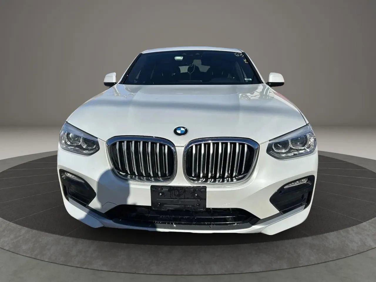 Used 2019 BMW X4 xDrive30i w/ Premium Package image 2