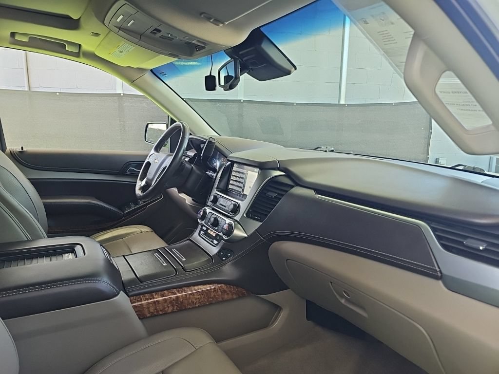 Used 2019 Chevrolet Tahoe Premier AWD/4WD image 39