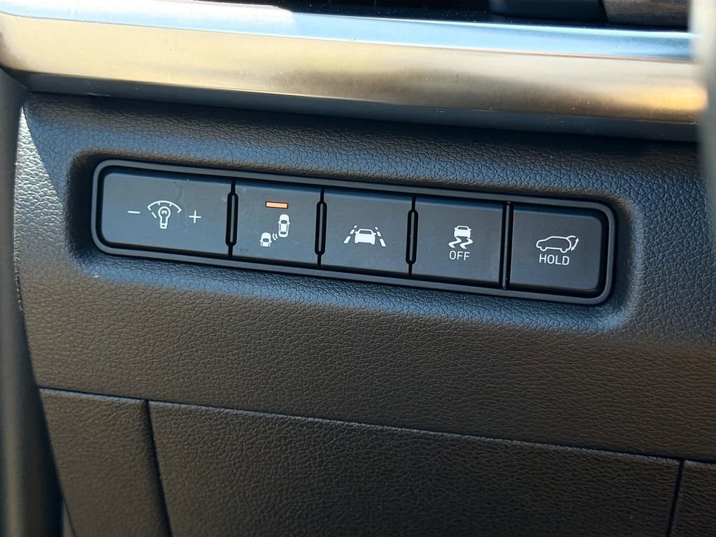 Used 2022 Kia Telluride SX w/ Towing Package FWD image 37