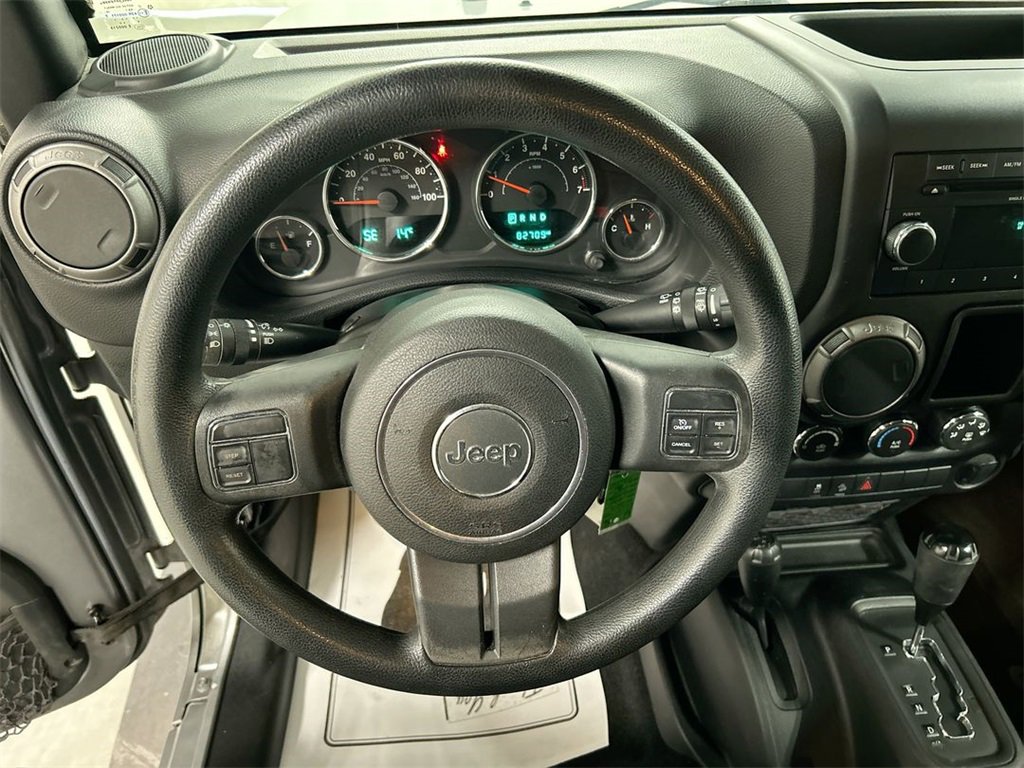 Used 2015 Jeep Wrangler Sport image 4