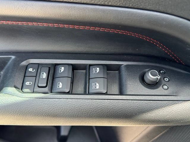 Used 2022 Jeep Compass Trailhawk w/ Sun and Sound Group AWD/4WD image 9