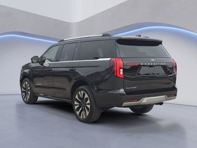 Certified 2025 Ford Expedition Platinum w/ Driver's Package AWD/4WD image 4