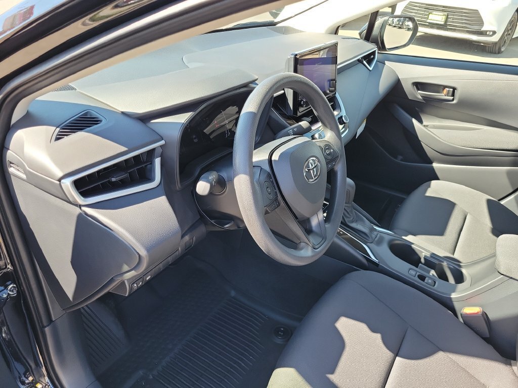 New 2027 Toyota Corolla LE FWD image 17