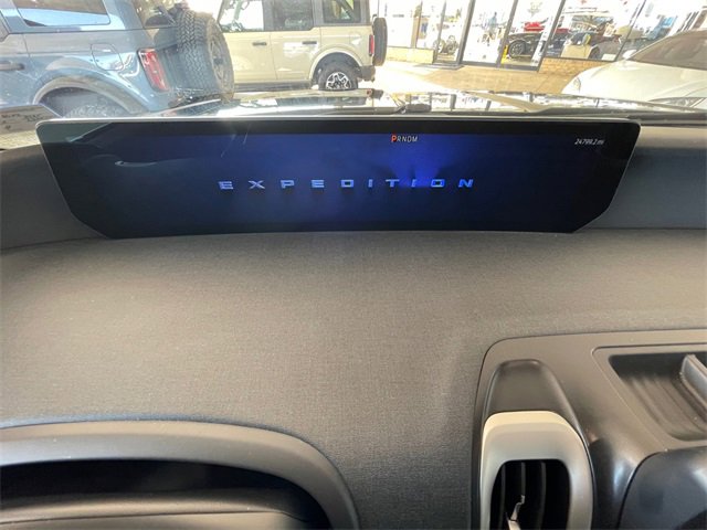 Used 2025 Ford Expedition Max Active image 14