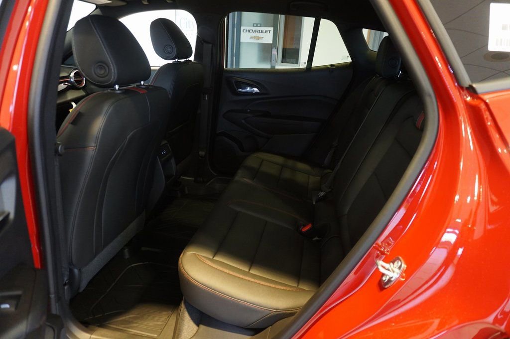 New 2026 Chevrolet Trax RS image 12