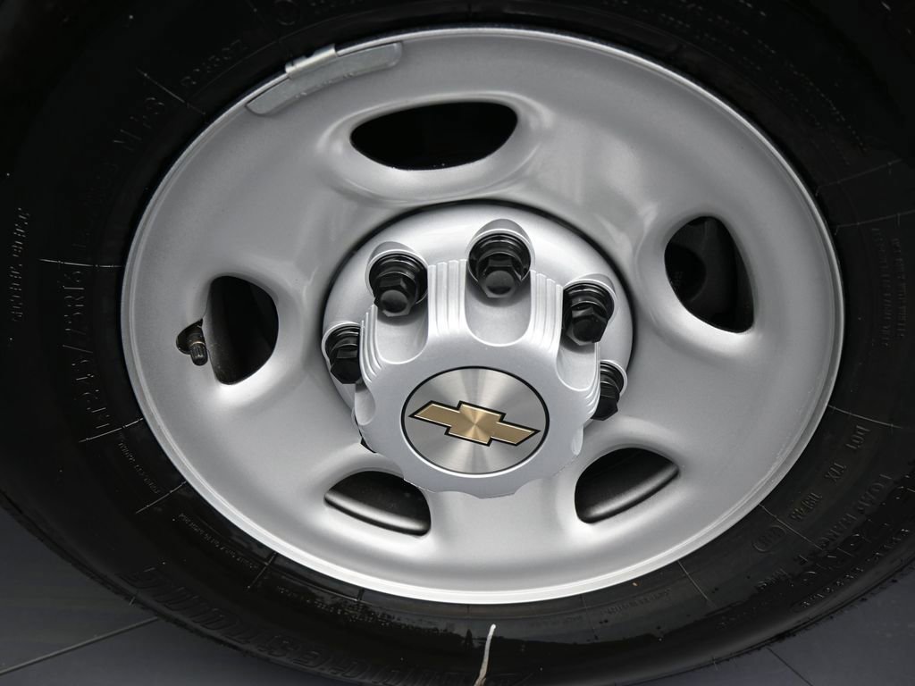New 2025 Chevrolet Express 2500 w/ Driver Convenience Package image 36