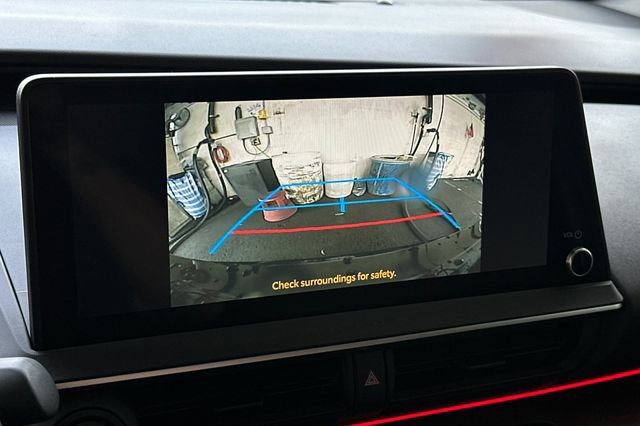 Used 2024 Toyota Prius Prime SE image 21