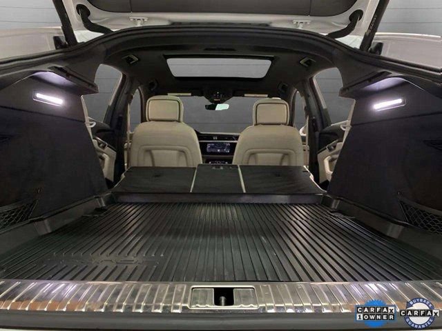 Used 2024 Audi Q8 e-tron Premium image 79