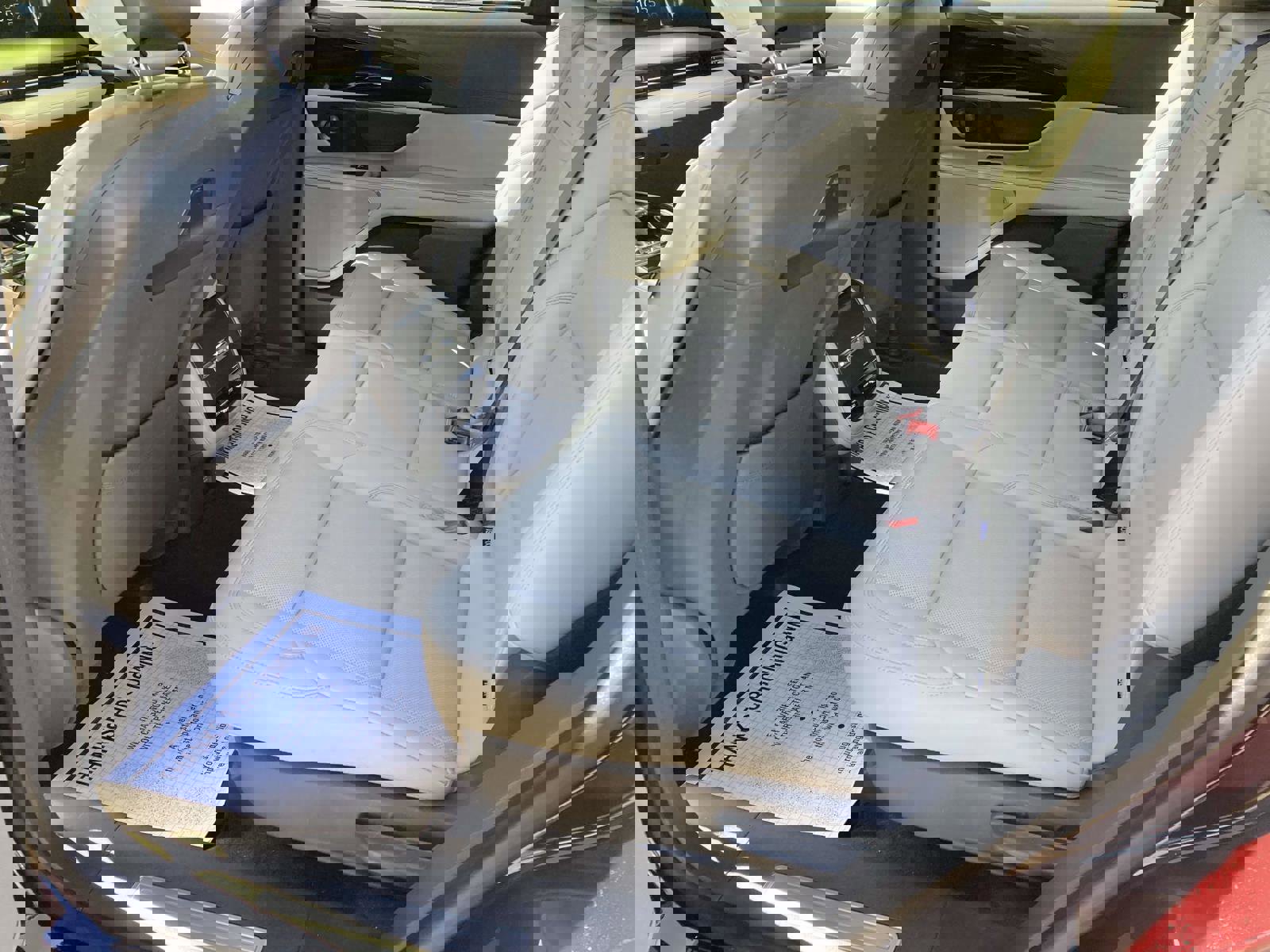 Certified 2025 Lincoln Nautilus Premier w/ Equipment Group 102A image 17