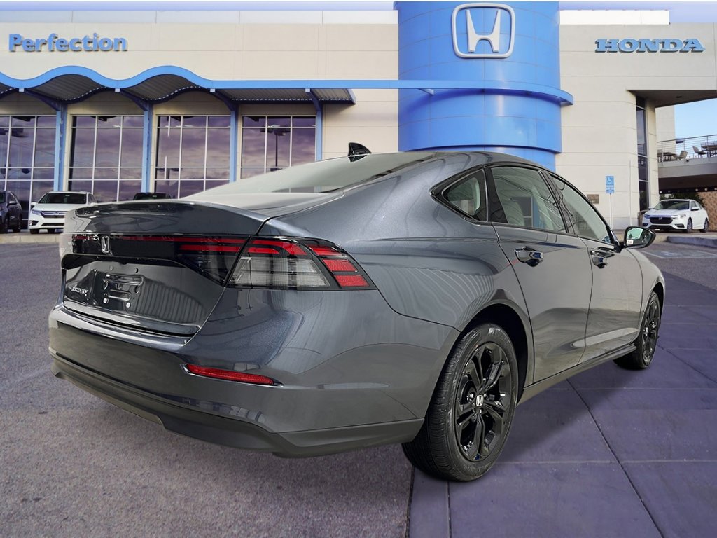 New 2025 Honda Accord SE image 6