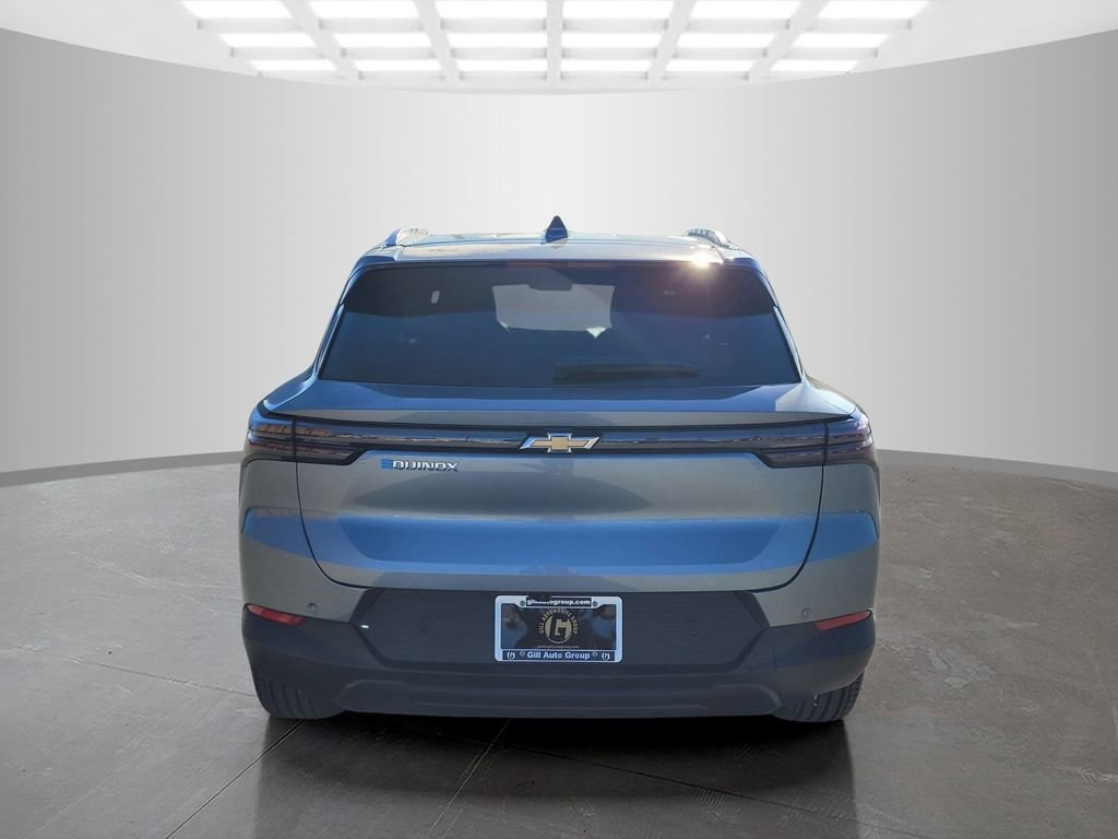 New 2026 Chevrolet Equinox EV LT image 5