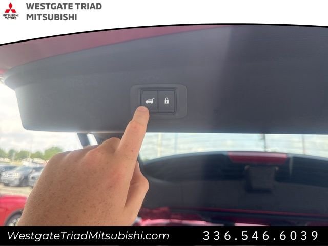 New 2025 Mitsubishi Outlander SEL image 31