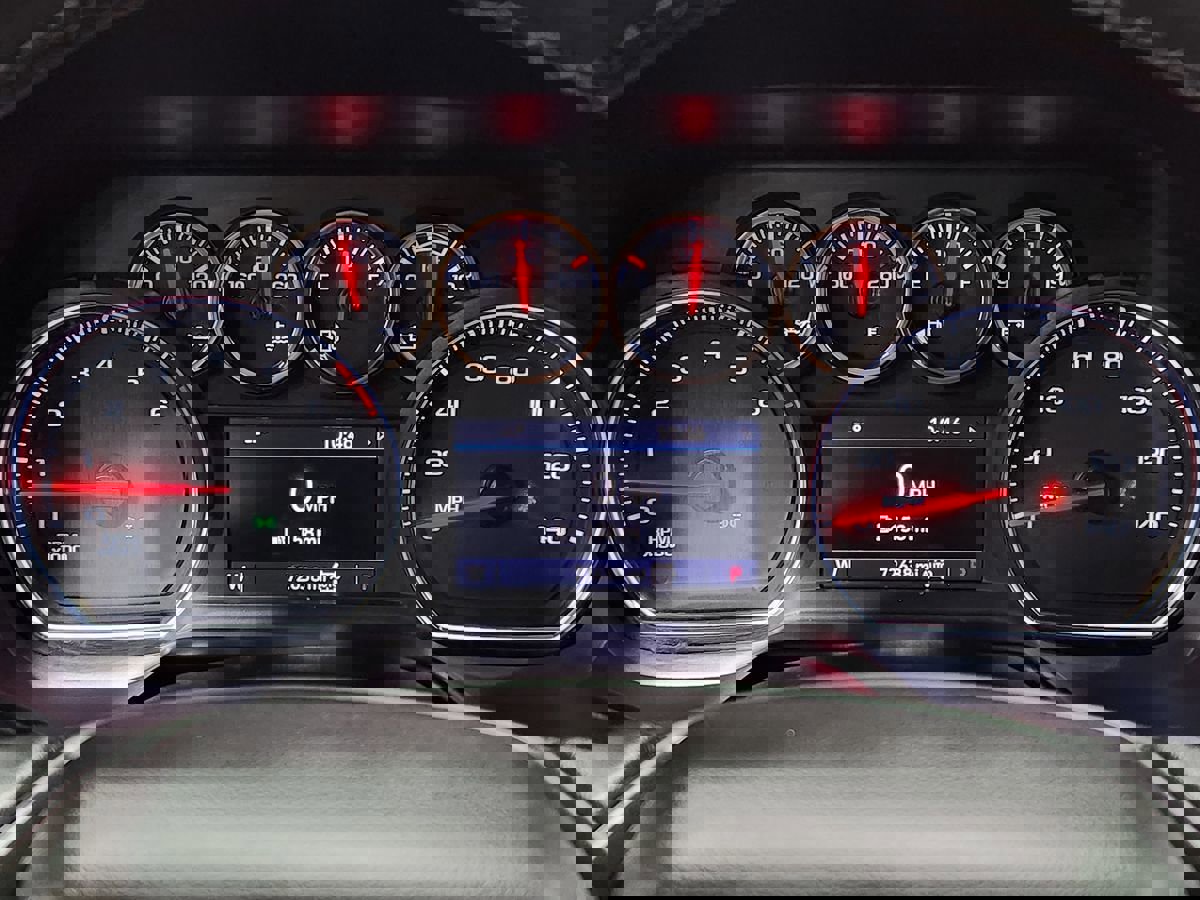 Used 2021 Chevrolet Suburban Z71 image 32