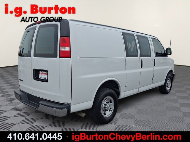 Certified 2024 Chevrolet Express 2500 w/ Driver Convenience Package image 6