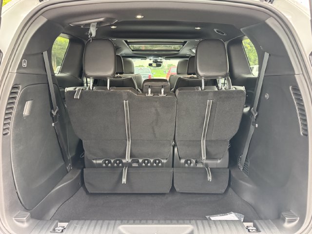 New 2027 Chrysler Pacifica Limited FWD image 7